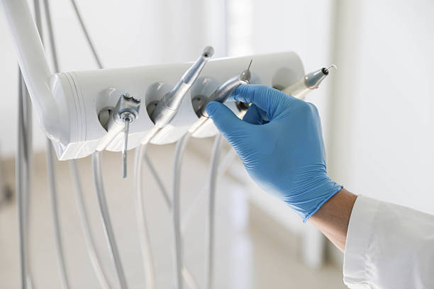 Professional Emergency Dentist technician working in Dupo, IL